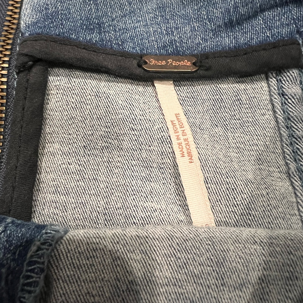 FREE PEOPLE DENIM MINI SKIRT - Picture 2 of 3